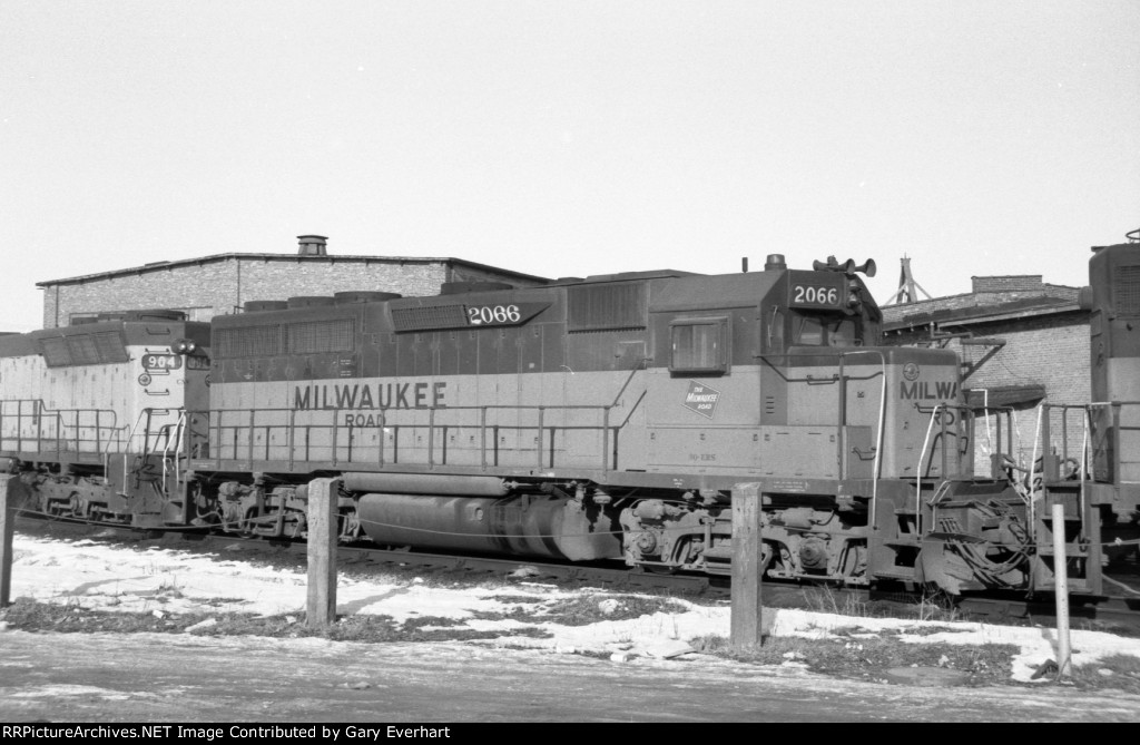 MILW GP40 #2066